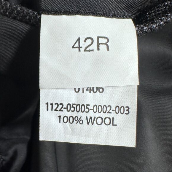 JOS A BANK Travel Men’s 42R Gray Wool Blazer Sport Coat Two‑Button Jacket - Picture 13 of 13